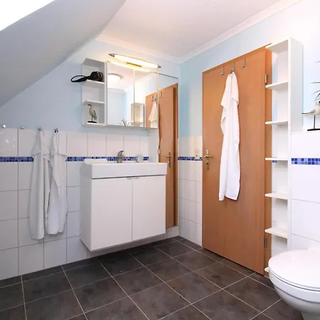 Droese, Haus 8b - 15 * Kuehlungsborn