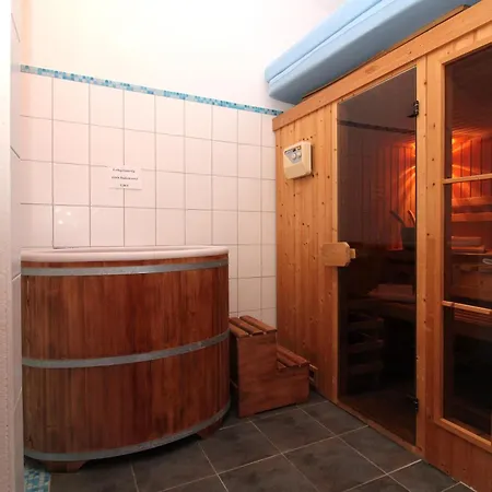Ferienanlage Droese, Haus 8b - Fewo 15 * Kuehlungsborn