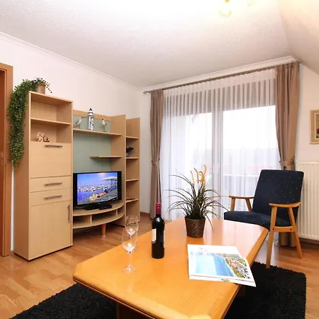 Apartment Ferienanlage Droese, Haus 8b - Fewo 15 Kuehlungsborn