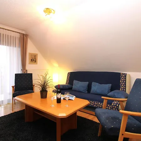 Droese, Haus 8b - 15 Appartement